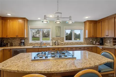 40 Marvelle Rd, Fayetteville, NY 13066 photo 15