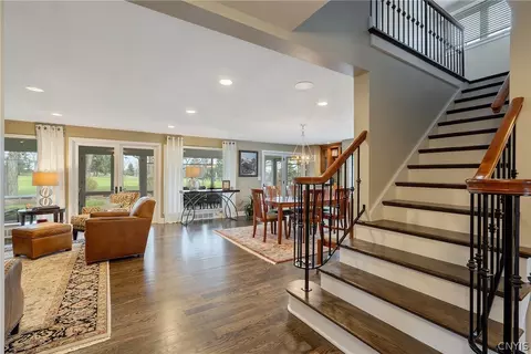40 Marvelle Rd, Fayetteville, NY 13066 photo 4