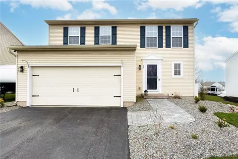 30 Cross Country Dr, Van Buren, NY 13027