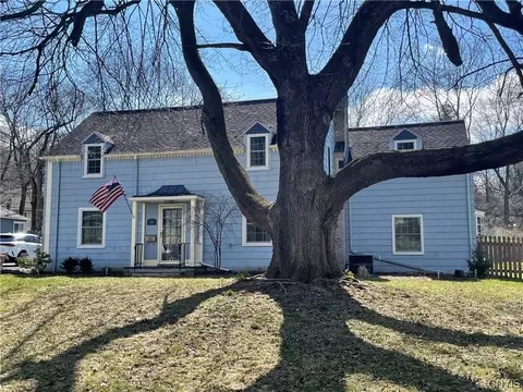 106 Guilford Rd, Syracuse, NY 13224