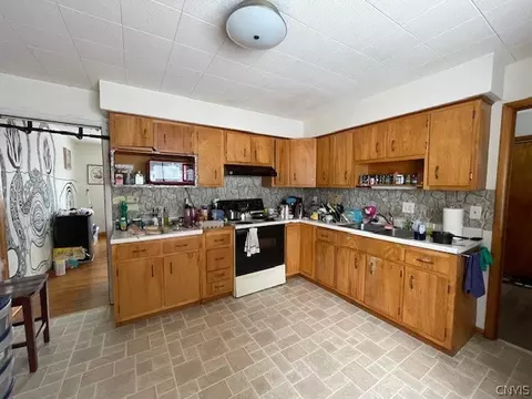 9 Hudson Pl, Ithaca, NY 14850 photo 11