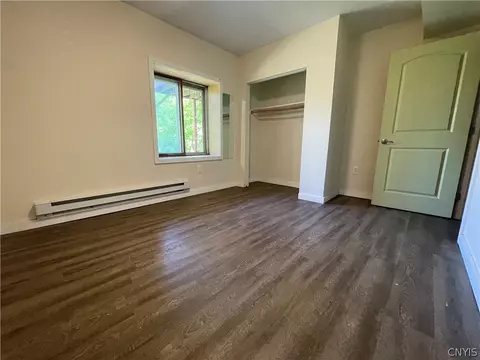 9 Hudson Pl, Ithaca, NY 14850 photo 4