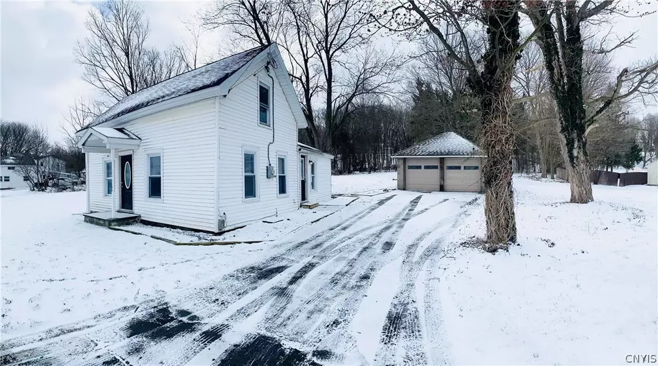 4167 Milton Ave, Camillus, NY 13031 29 Photos Movoto