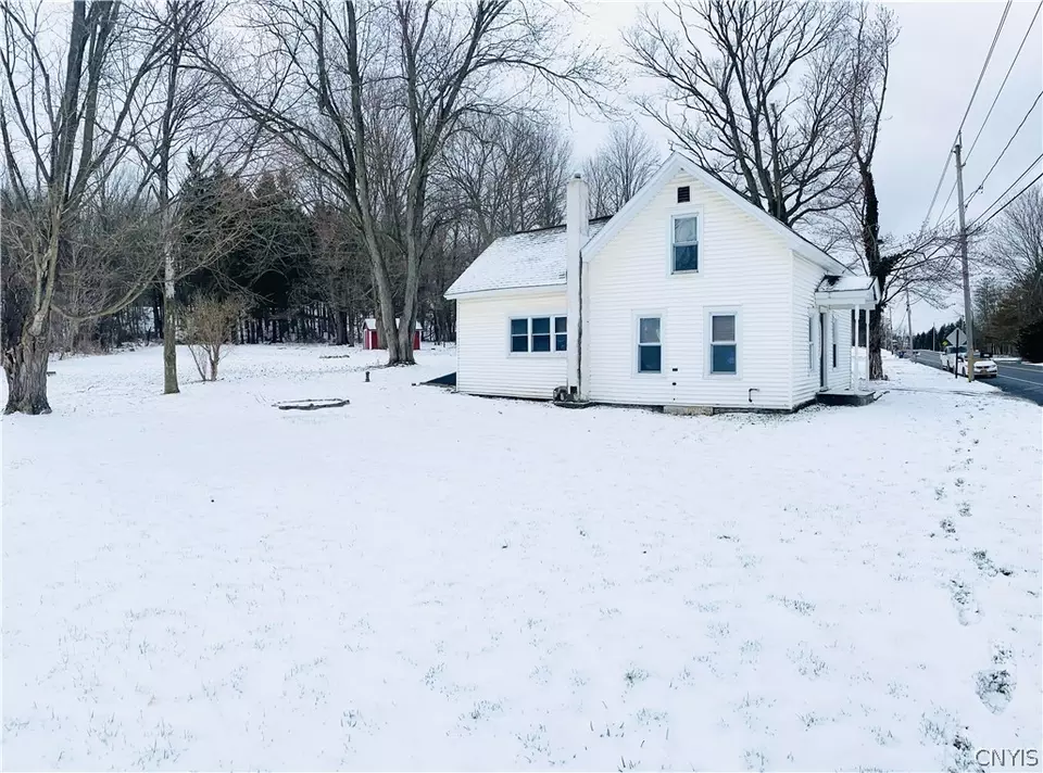 4167 Milton Ave, Camillus, NY 13031 29 Photos Movoto