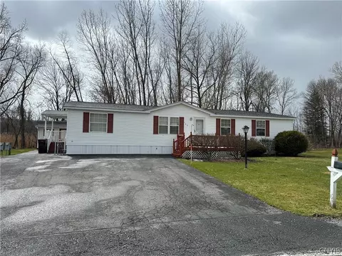 122 Windsor Dr, Schuyler, NY 13340