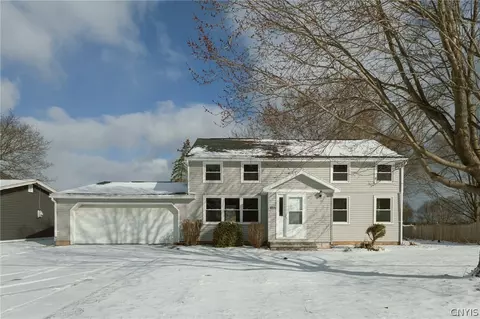203 E Arbordale Rd, Syracuse, NY 13219