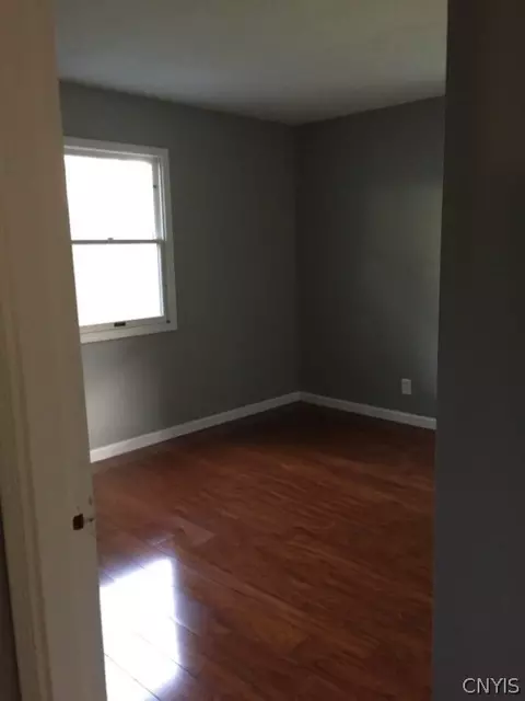 210 Eureka Dr, Manlius, NY 13104 photo 5