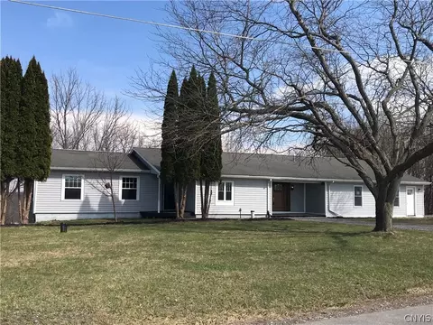 10850 Jordan Rd, Cato, NY 13080