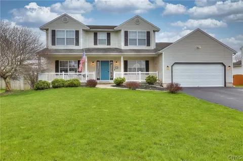 4042 Underbrush Trl, Clay, NY 13090