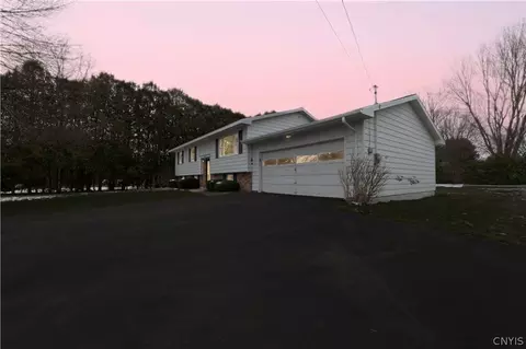 8250 Bielby Rd, Rome, NY 13440
