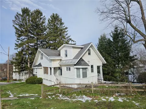 1120 Stolp Ave, Syracuse, NY 13207