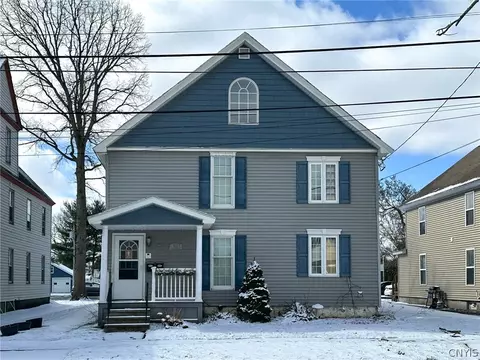 25 Greenman Ave, Whitestown, NY 13417