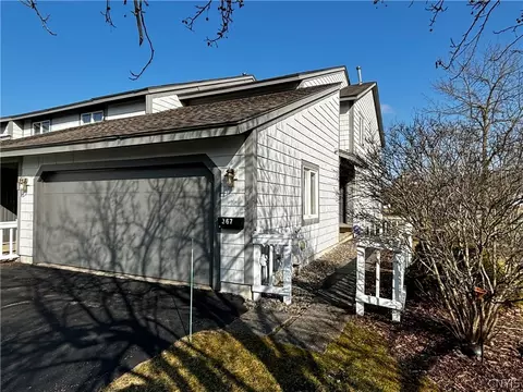 367 Summerhaven Dr N, East Syracuse, NY 13057