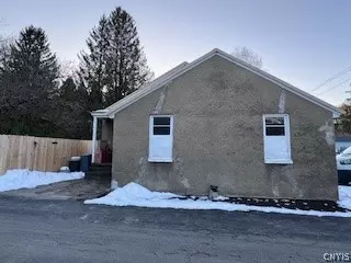 9279 Main St, Annsville, NY 13471 photo 3