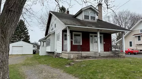 211 Russell Ave, Salina, NY 13088