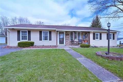 5643 Fairlane Rd, Verona, NY 13478