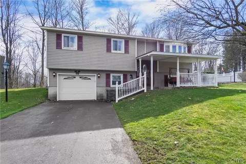 658 Stupke Rd, Cortlandville, NY 13045
