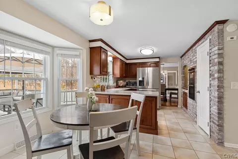 Kitchen - 7660 Doubletree Cir, Syracuse, NY 13212 photo 5 of 5