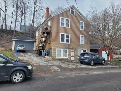 104 Nelson St, Syracuse, NY 13204