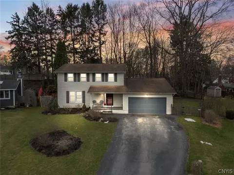 22 Turnstone Cir, Geddes, NY 13219