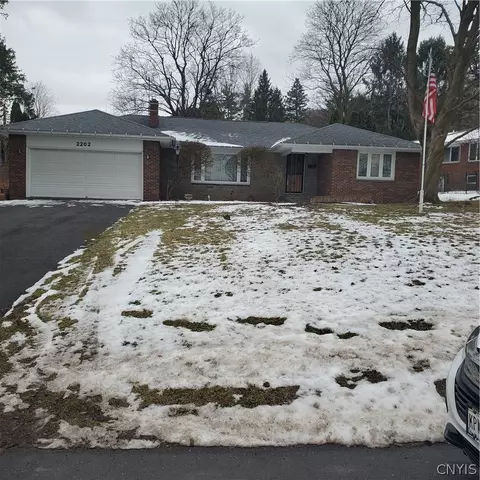 2202 Euclid Ave, Syracuse, NY 13224
