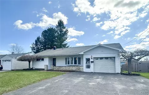 508 Cosby Rd, Utica, NY 13502