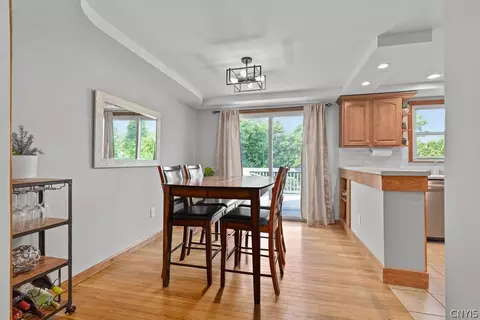 Kitchen - 12 Oriole Path, Liverpool, NY 13090 photo 1 of 5