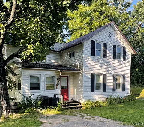 54 Tifft St, Lacona, NY 13083