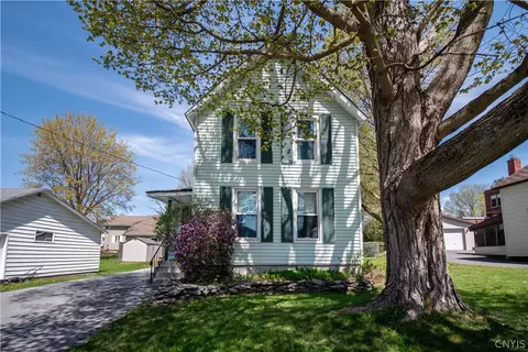 26 Madison St, Champion, NY 13619