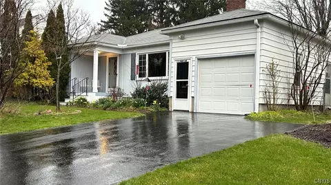 111 Marian Dr, Geddes, NY 13219
