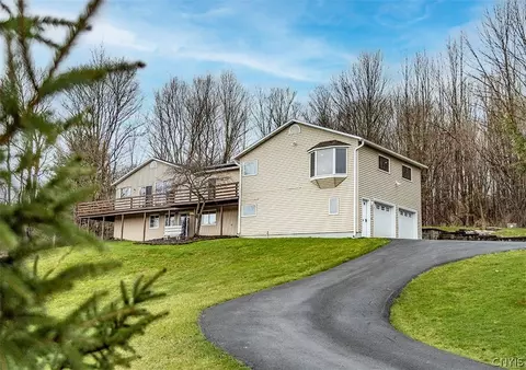 1810 Us Route 20, Cazenovia, NY 13035