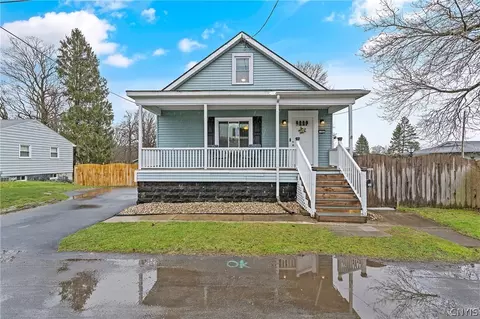 104 Wainwright Ave, Syracuse, NY 13208