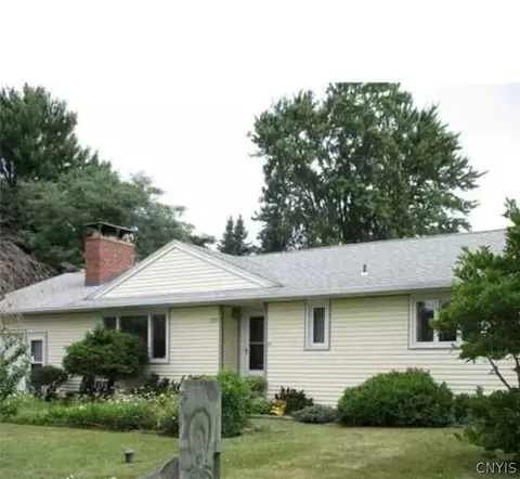 2709 E Colvin St, Syracuse, NY 13224