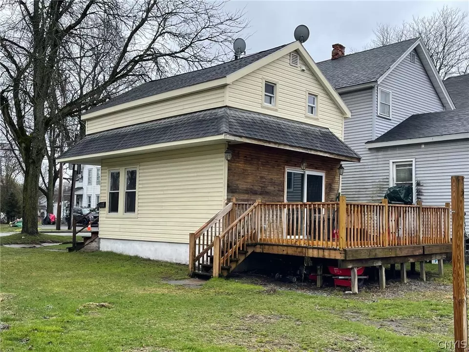 538 Lenox Ave, Oneida, NY 13421 20 Photos Movoto