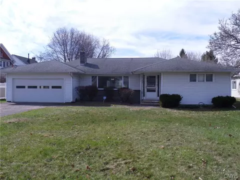 307 Rugby Rd, Syracuse, NY 13203
