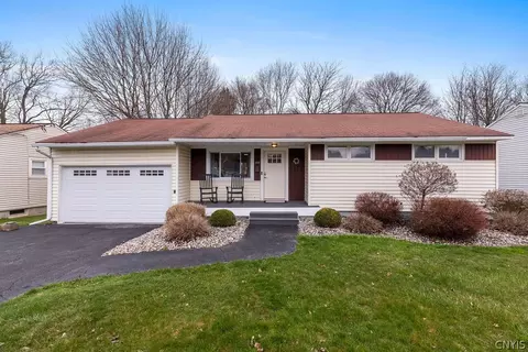 210 Jane Dr, Syracuse, NY 13219