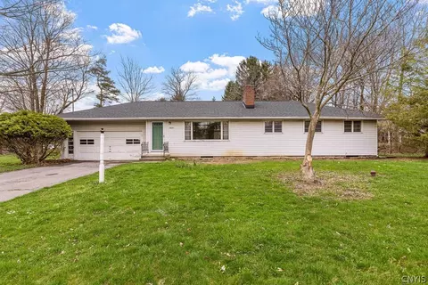 2601 E Colvin St, Syracuse, NY 13224