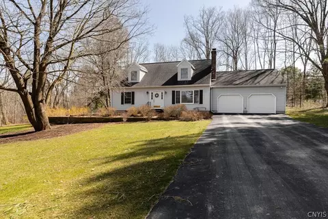 1004 Overlook, Cazenovia, NY 13035