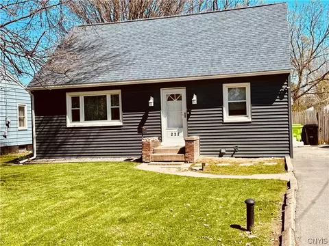 222 Norwood Ave, Salina, NY 13088