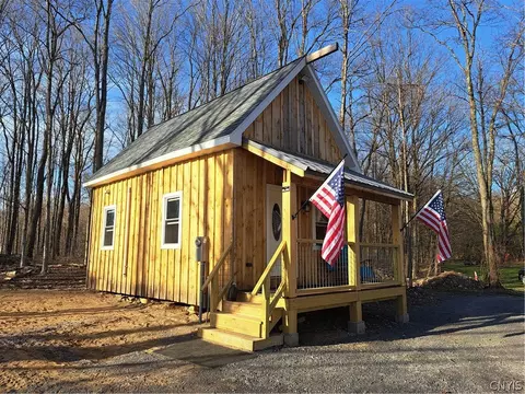 12231 Graves Rd, Florence, NY 13316