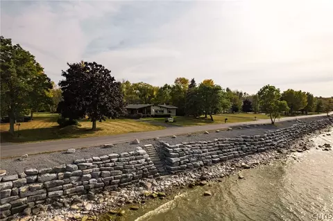 32443 County Route 6, Cape Vincent, NY 13618