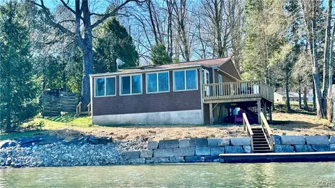 3201 Tuscarora Rd, Nelson, NY 13061
