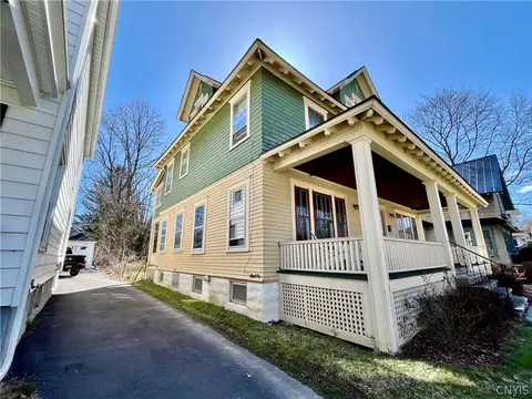 Exterior - 341 Clairmonte Ave, Syracuse, NY 13207 photo 2 of 8