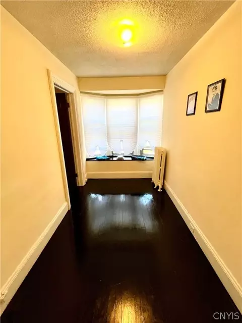 Entry Way - 341 Clairmonte Ave, Syracuse, NY 13207 photo 3 of 3