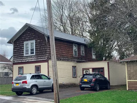 617 Hamlin St, Watertown, NY 13601