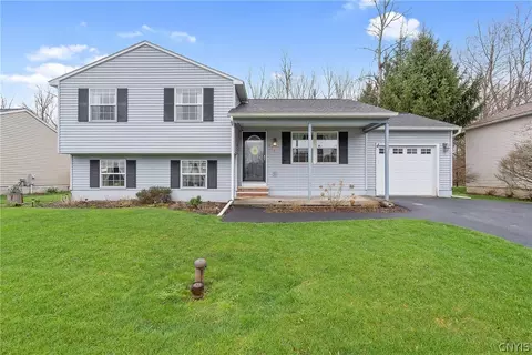 313 Leonard Ave, Onondaga, NY 13205