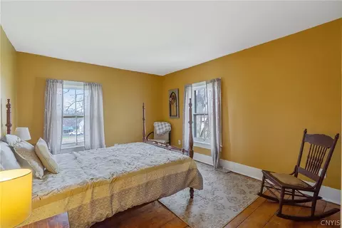 Bedroom - 3451 Doyle Rd, Lysander, NY 13027 photo 9 of 10