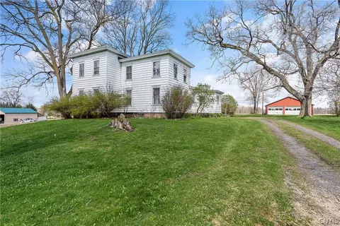 Exterior - 3451 Doyle Rd, Lysander, NY 13027 photo 2 of 6