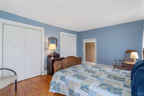 Bedroom - 3451 Doyle Rd, Lysander, NY 13027 photo 7 of 10