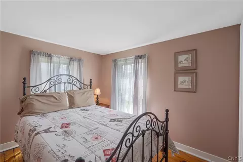 Bedroom - 3451 Doyle Rd, Lysander, NY 13027 photo 4 of 10